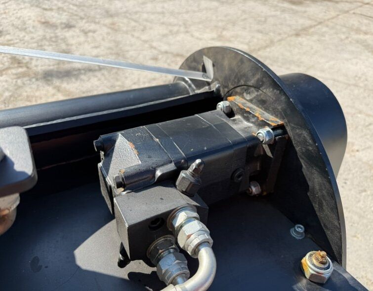 HANER  HSSB1000 SCREENING BUCKET FOR EXCAVATOR